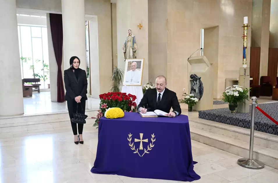 Prezident İlham Əliyev Roma Papası Fransiskin vəfatı ilə əlaqədar başsağlığı verib