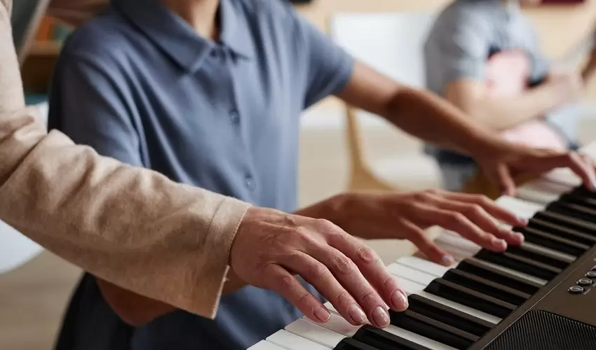 Musiqi müəllimlərinin nəzərinə - TƏLİMLƏR BAŞLAYIR