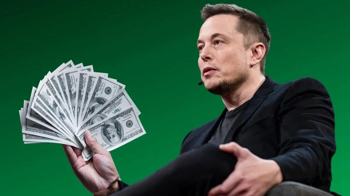 İlon mask Azərbaycandan olan bu şəxslərə kompensasiya ödəyib