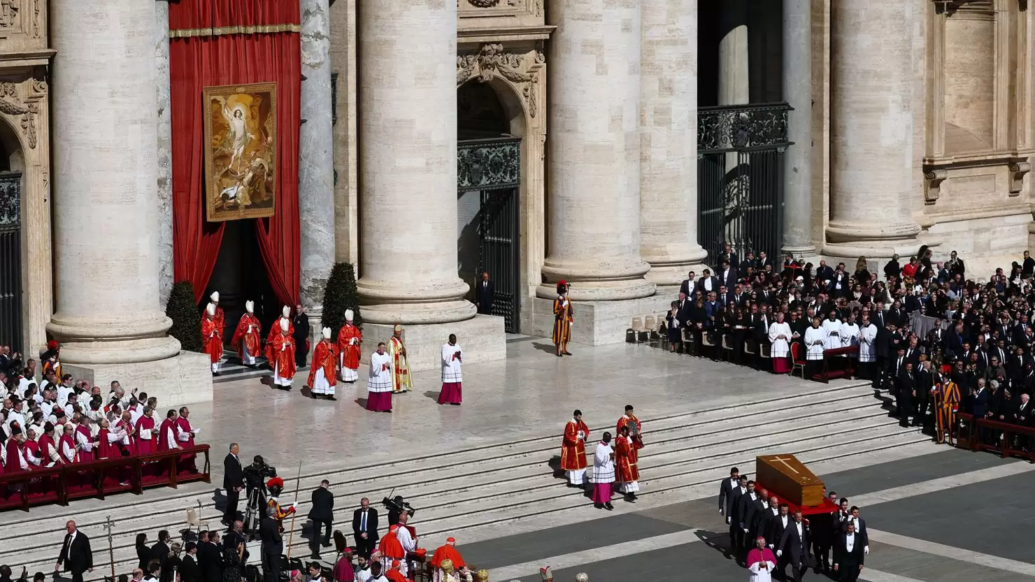 Romada Papa Fransiskin dəfn mərasimi keçirilib