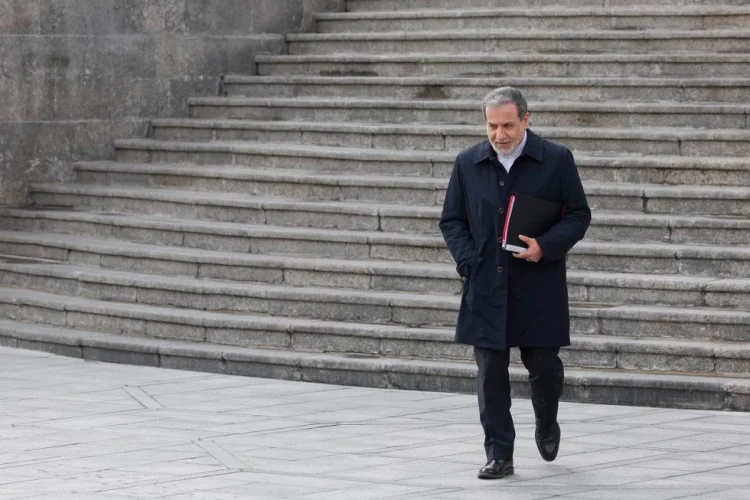 İranın xarici işlər naziri sabah Moskvaya rəsmi səfər edəcək