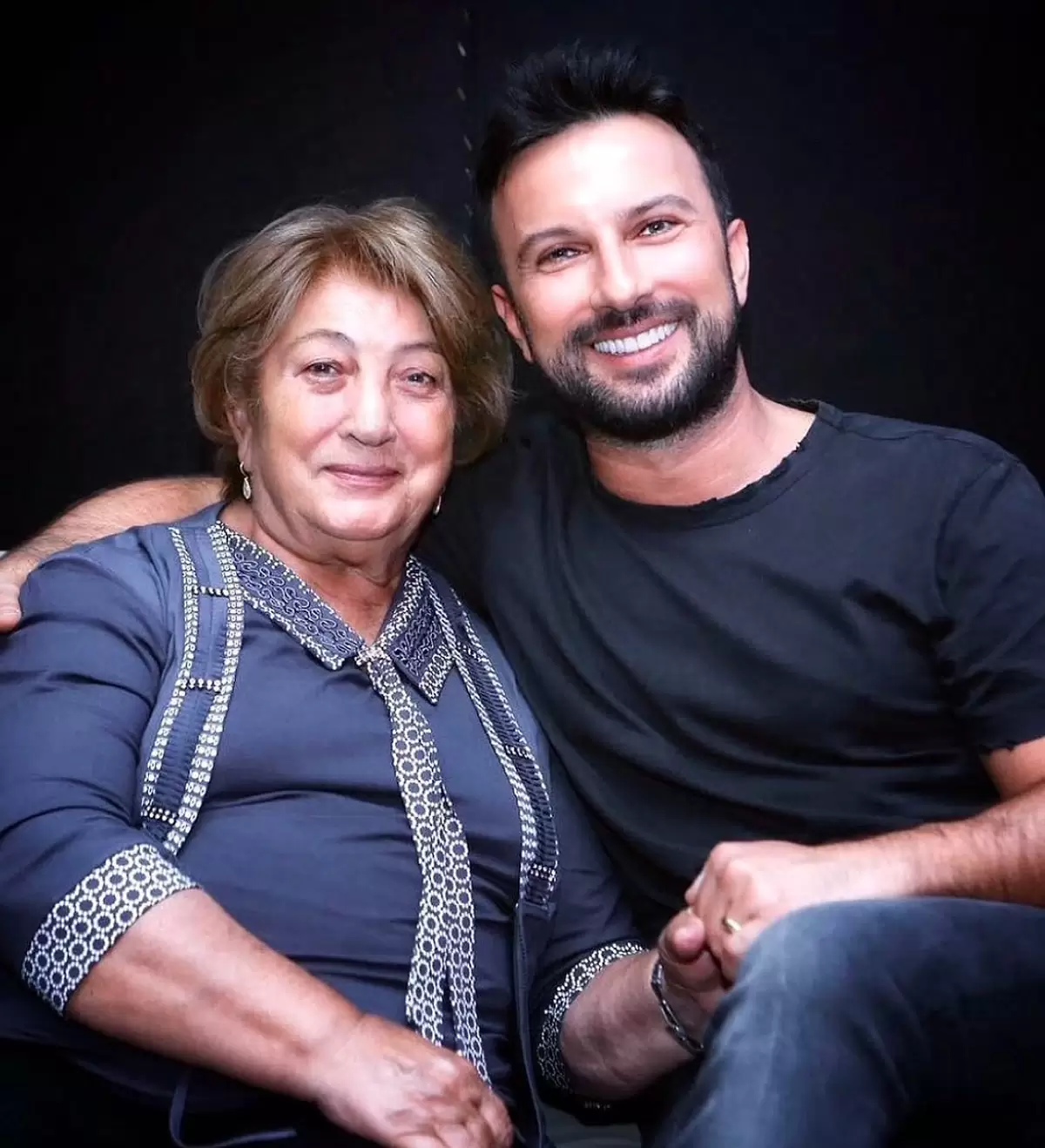 Tarkana ağır itki üz verib