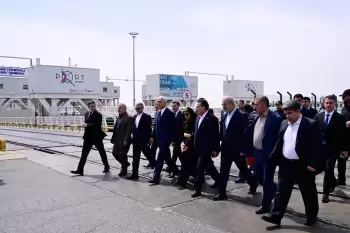 Azərbaycan və İran nümayəndə heyətləri Bakı Beynəlxalq Dəniz Ticarət Limanına baxış keçiriblər