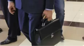 İqtisadiyyat nazirinin müşaviri vəzifəsindən azad edilib