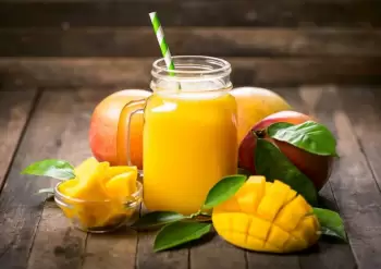 Manqo qabığı daha faydalı imiş - DƏRİNİ TƏMİZLƏYİR, İNSANI CAVANLAŞDIRIR