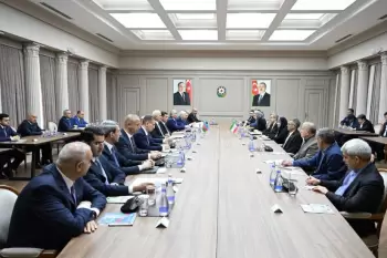 İran üzərindən Şərqi Zəngəzuru Naxçıvanla birləşdirəcək elektrik verilişi xətti tikiləcək