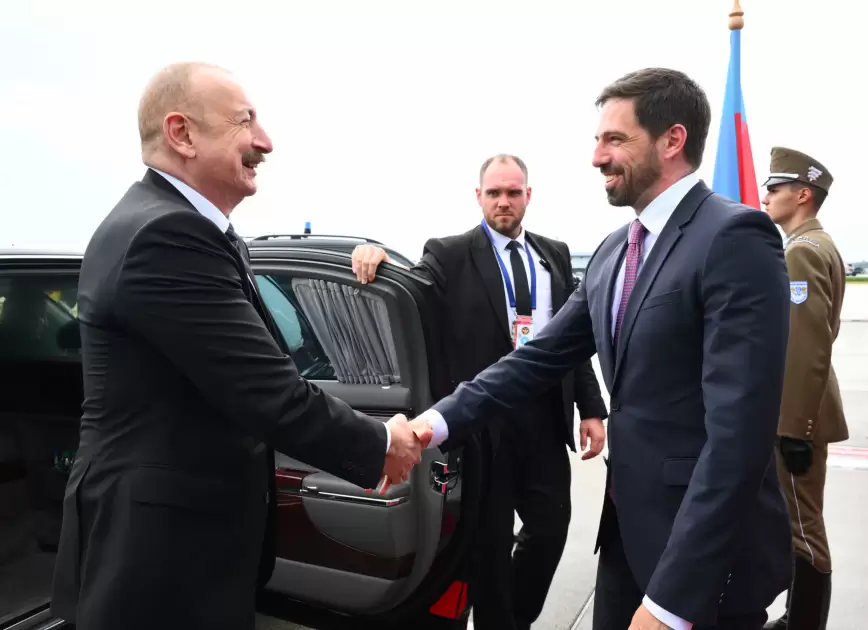 Prezident İlham Əliyevin Macarıstana işgüzar səfəri başa çatıb