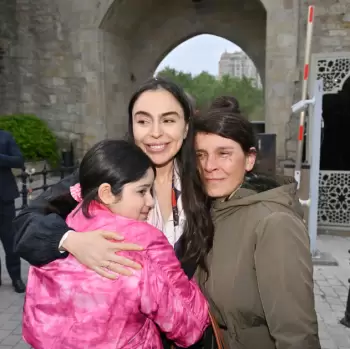 Leyla Əliyeva və Arzu Əliyeva Beynəlxalq Xalça Festivalında - FOTOLAR