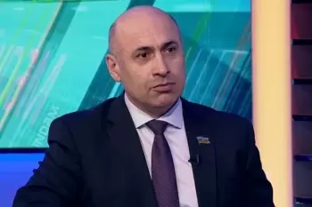 Azər Badamov Moskva aeroportunda saxlanılıb və deport edilir